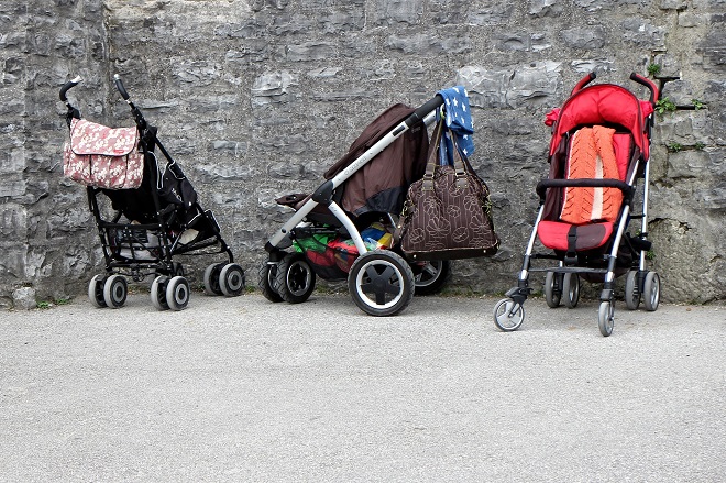 baby-carriage-891080_1920